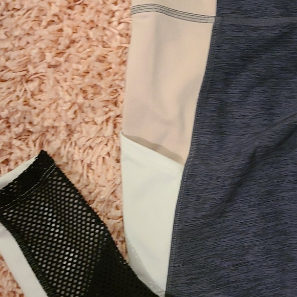 Pink/Victoria Secret Workout Pants. - Picture 2 of 4